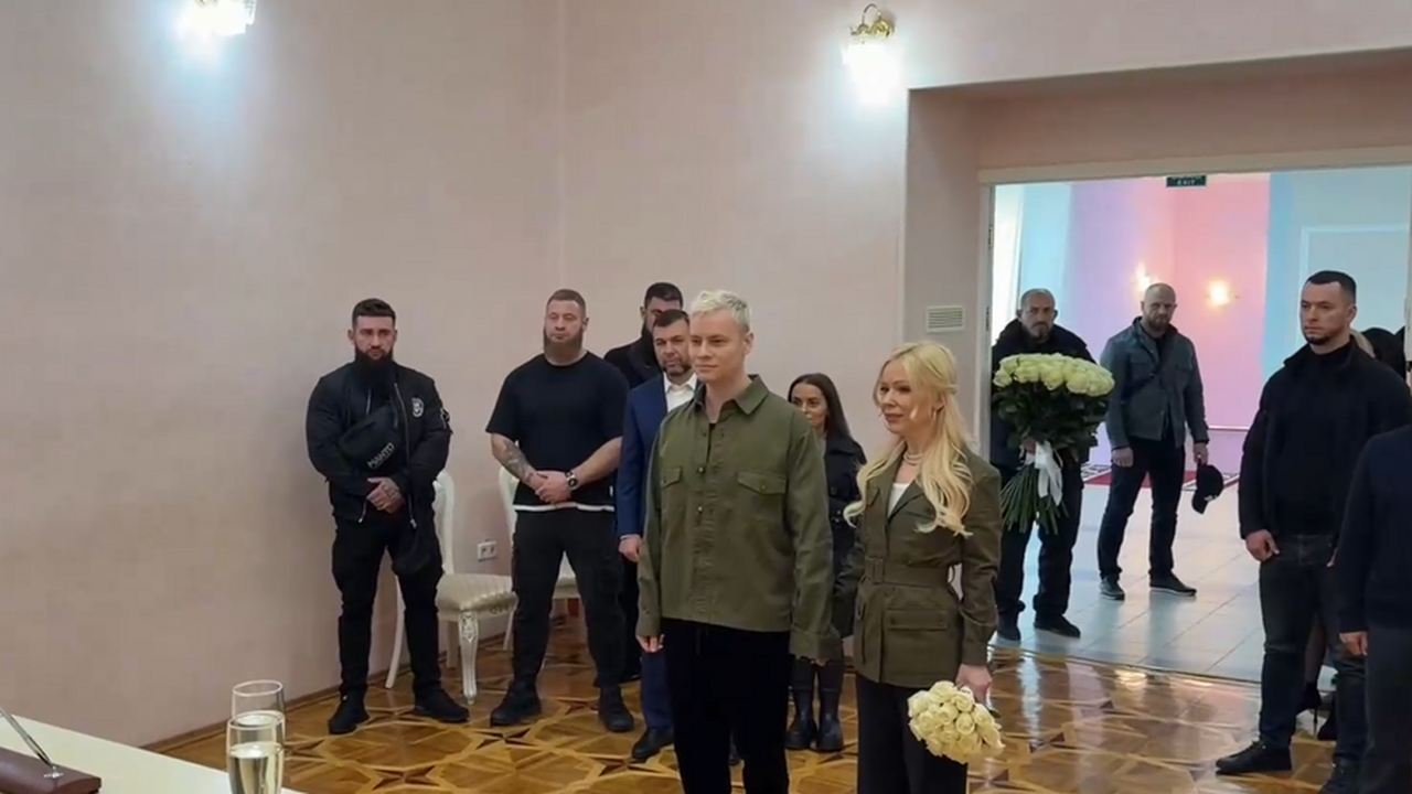 Шаман и Мизулина официально зарегистрировали бр...