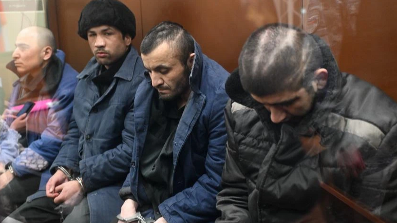 В Мосгорсуде вынесен приговор по делу о теракте...