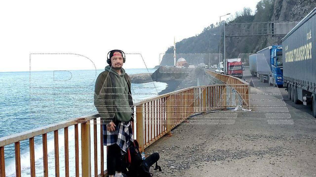 Россиянин отправился в кругосветное путешествие и оказался заточён в Америке Россиянин отправился в кругосветное путешествие...