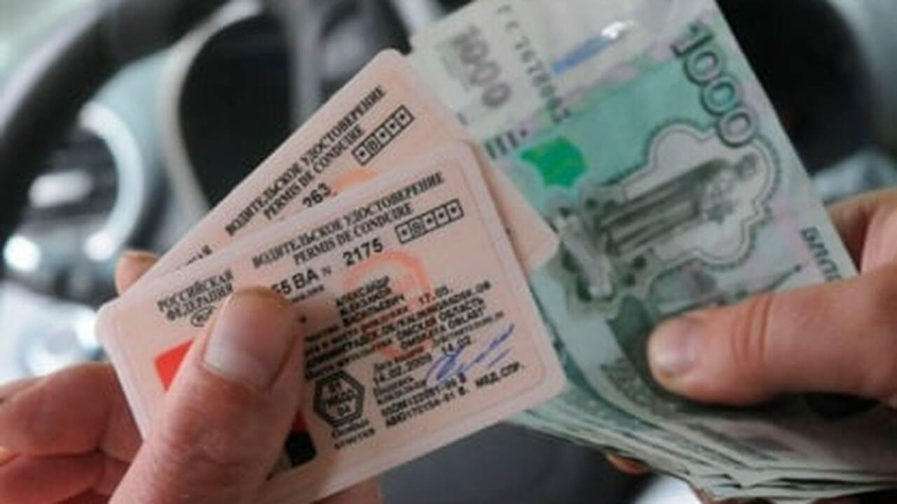 Теперь можно: в России разрешили заселяться в гостиницы по водительским правам и загранпаспорту С 1 января 2026 года граждане Российской Федера...