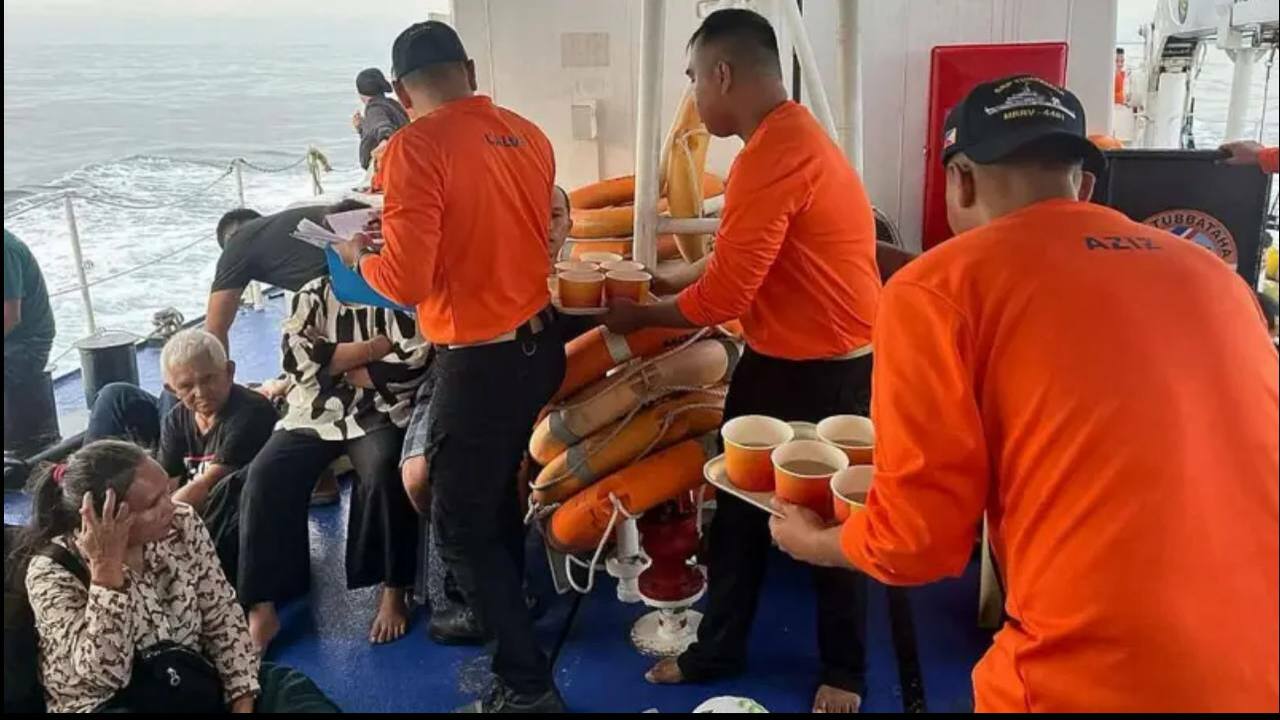 На юге Филиппин затонул паром Trisha Kerstin 3,...