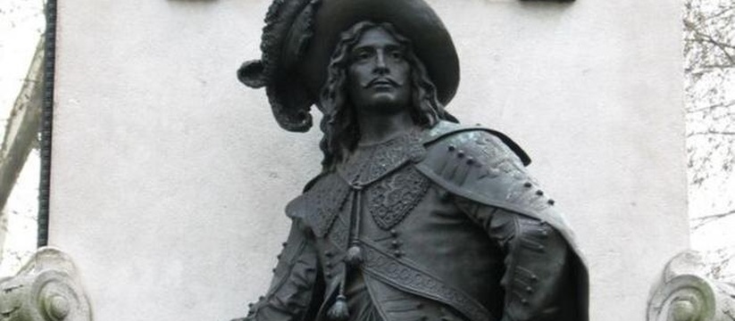 В церкви города Маастрихт на юге Нидерландов с ...