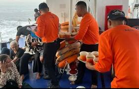 15 человек погибли и 106 пропали без вести при ...